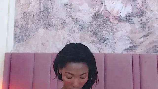 SabrinaDevill on StripChat