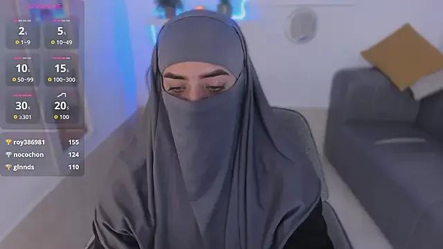 salma_arabicc on StripChat