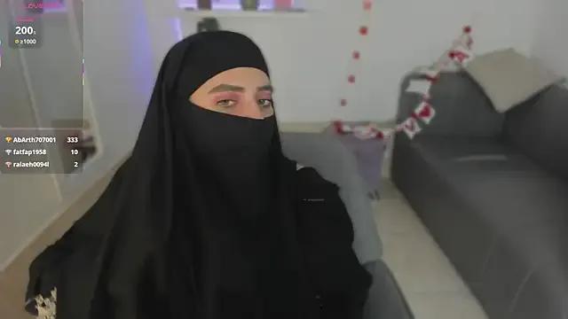 salma_arabicc on StripChat