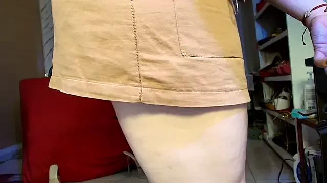 samanthaExsotic on StripChat