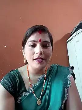 Sapna__wq1 on StripChat