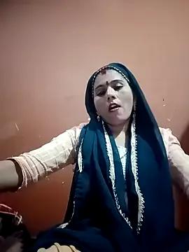 Sapna__wq1 on StripChat