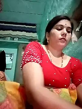 Sapna__wq1 on StripChat