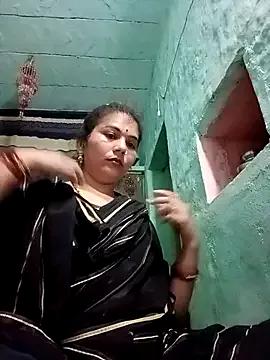 Sapna__wq1 on StripChat