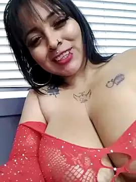 Sarah917 on StripChat