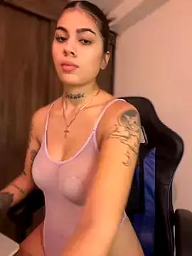 Sarasanders_4 on StripChat