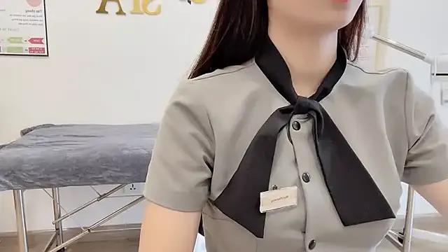 Sayuri_Satou on StripChat