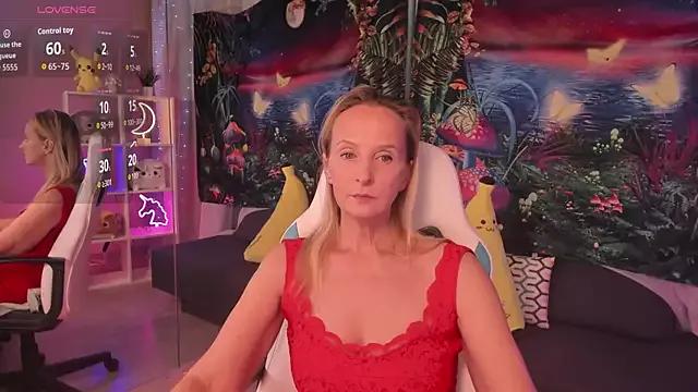 ScarlettPalmer on StripChat