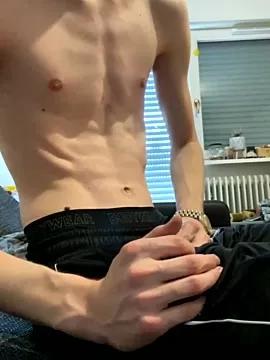 secret_dream415 on StripChat