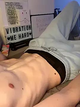 secret_dream415 on StripChat