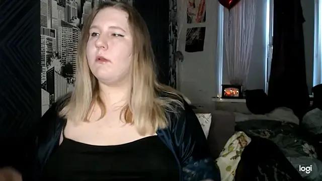 SecretGoddesss on StripChat