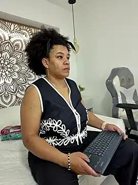 Selket11 on StripChat