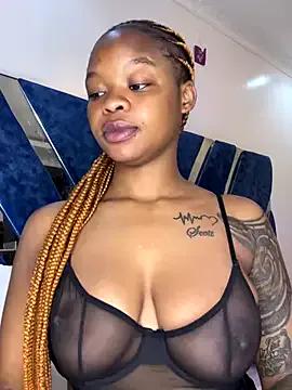 SexxyLunar on StripChat