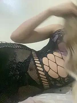 Sexy-Meryam on StripChat