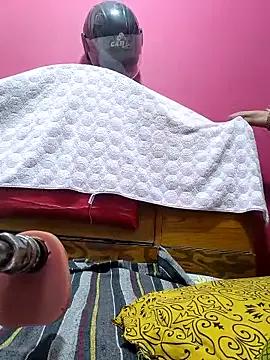 sexychutxxx7 on StripChat