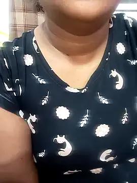 Sexyhotyrani on StripChat