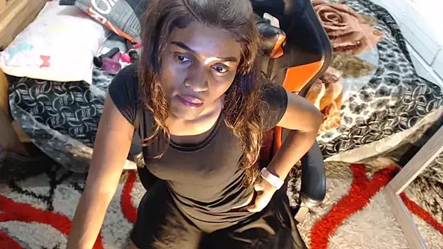 sexyjustin202 on StripChat