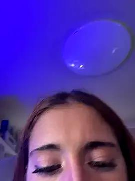 sexymelli18 on StripChat