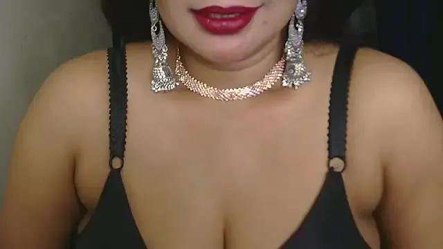 shakhi-queen on StripChat