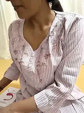 Shalu_G on StripChat