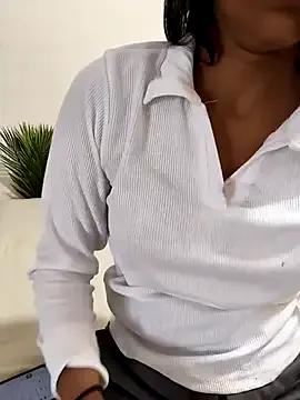 Shalu_G on StripChat