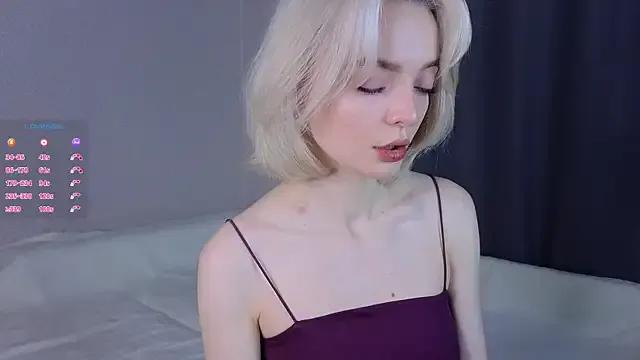 ShizukaBlanche on StripChat