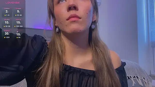 Sienna_Mi_ on StripChat