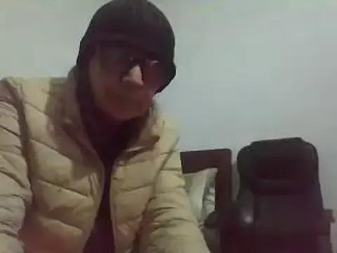 silan200 on StripChat