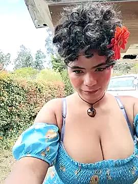 Simone_Miller on StripChat