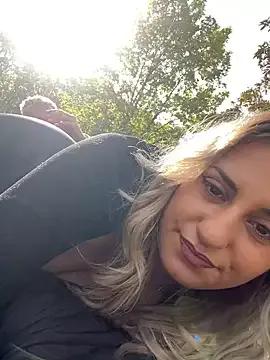 SinfulLovers33 on StripChat