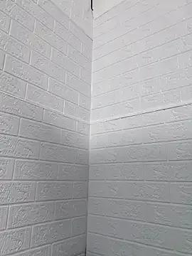 Singlemom69x on StripChat