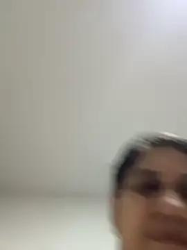 siri_duque on StripChat