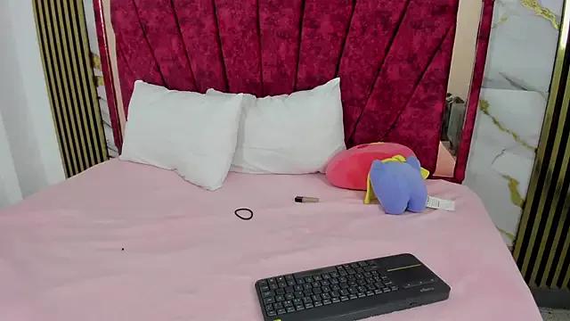 skaylar_95_mylove — Show my titis