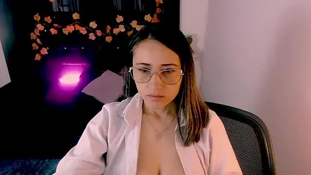 Sofia-mel on StripChat