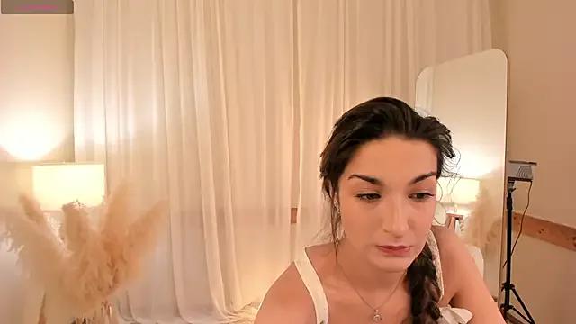 softly_bold on StripChat