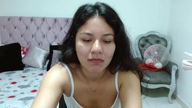soniafuckboobs on StripChat