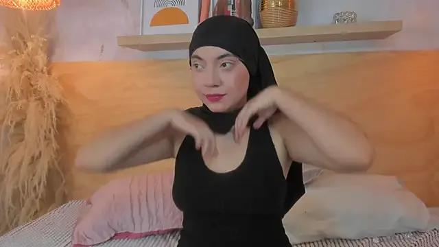 Sooffii_1 on StripChat