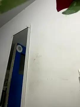 Sophia_moons on StripChat