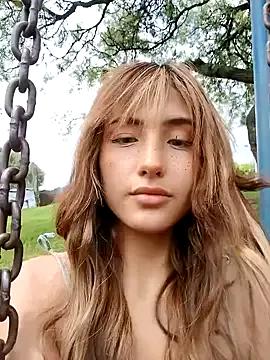 sorpresa_x on StripChat