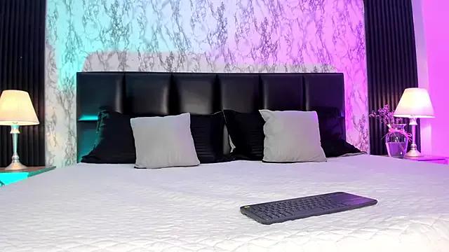 SpicyAmelia on StripChat