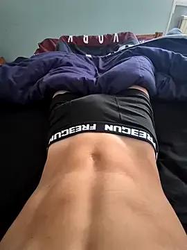 Sportif7413 on StripChat