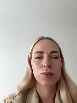 streetdoll on StripChat