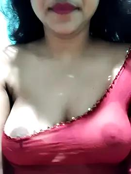 SugarWithSpice on StripChat