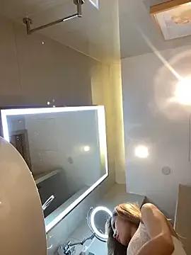 Sunflower-77 on StripChat