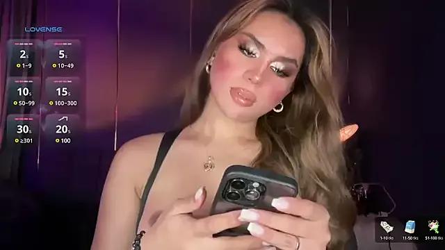 Supreme_Mistress on StripChat