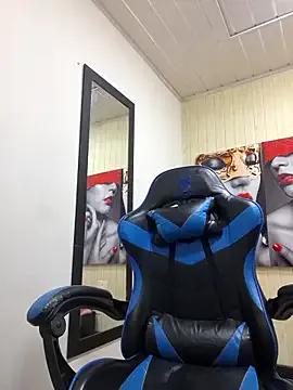 susan_mooree on StripChat