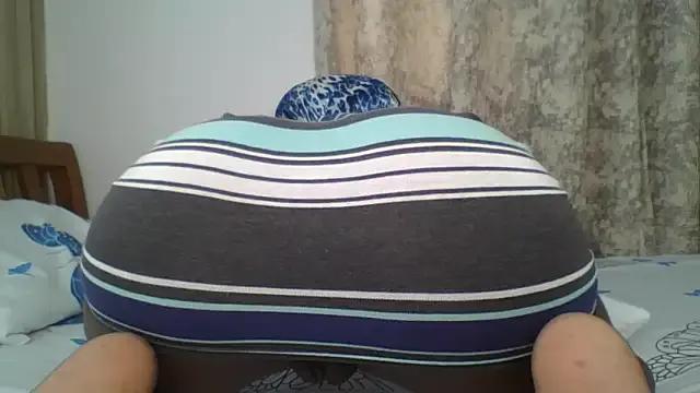 sweet_sassy_ on StripChat