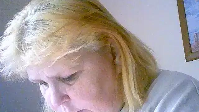 Sylviastar46 on StripChat