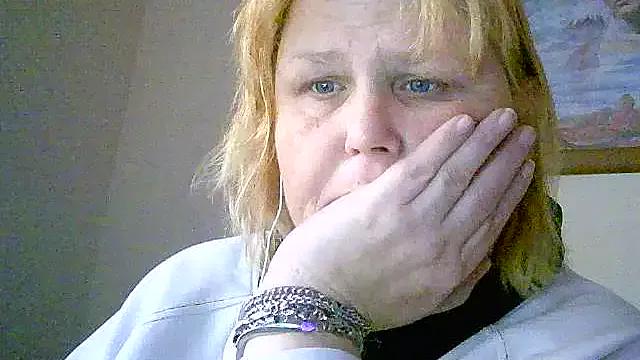 Sylviastar46 on StripChat