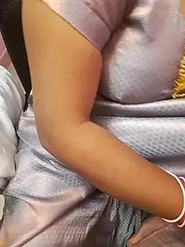 Tamil_Ammani on StripChat